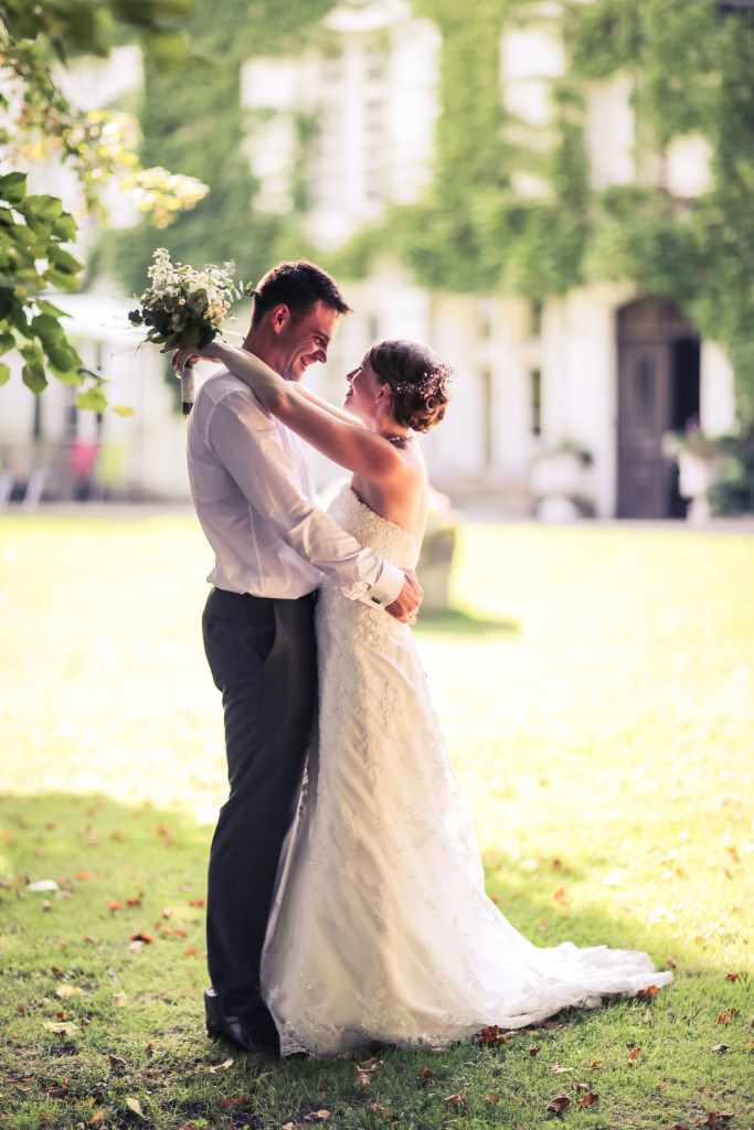 French wedding with a vintage feel. Romantic wedding photography.