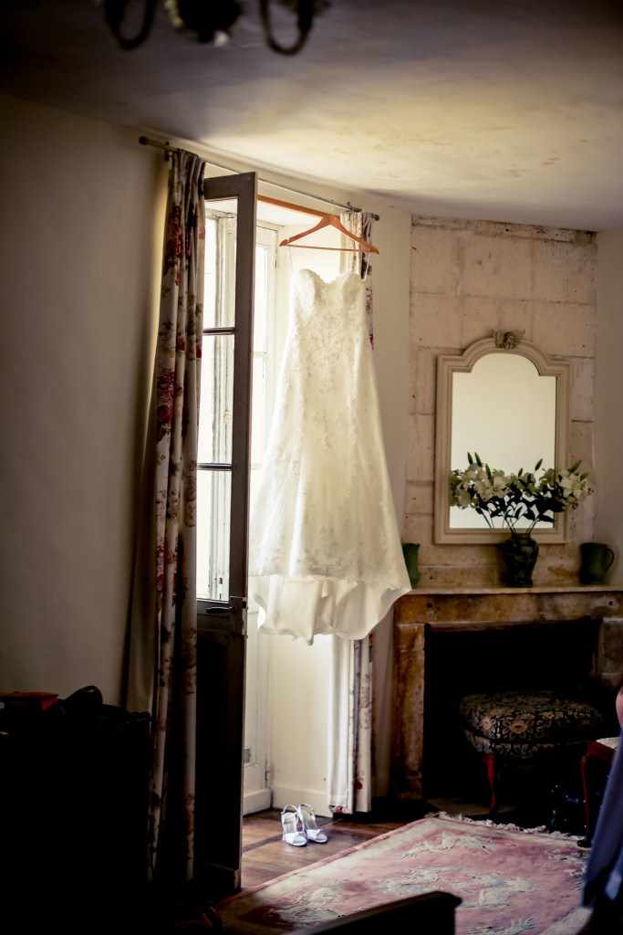 French wedding with a vintage feel. Romantic wedding photography.