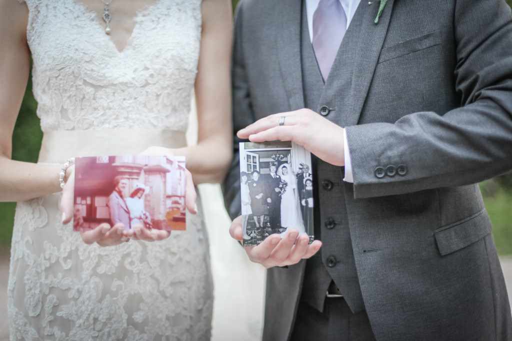 Devon Wedding photography on the beach. Destination wedding photography. Devon Wedding photographers,