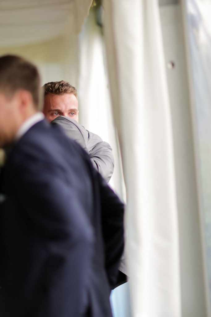 Devon Wedding photography on the beach. Destination wedding photography. Devon Wedding photographers,