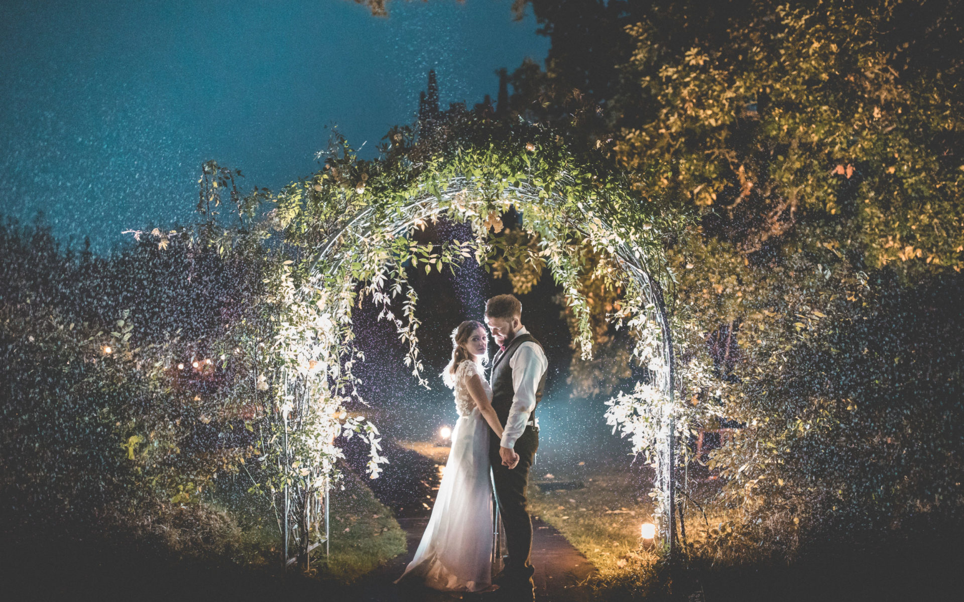 Oak Barn, Devon Wedding