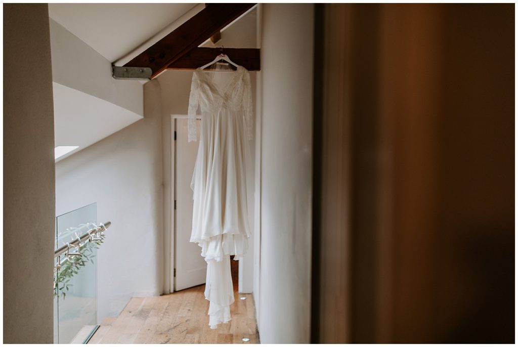 Trevenna Barn Photography wedding dress