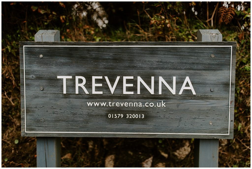 Trevenna Barn Wedding title