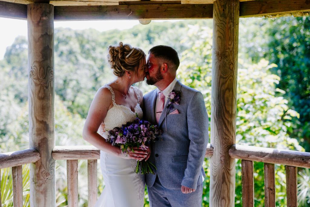 wedding kiss at Cornwall wedding