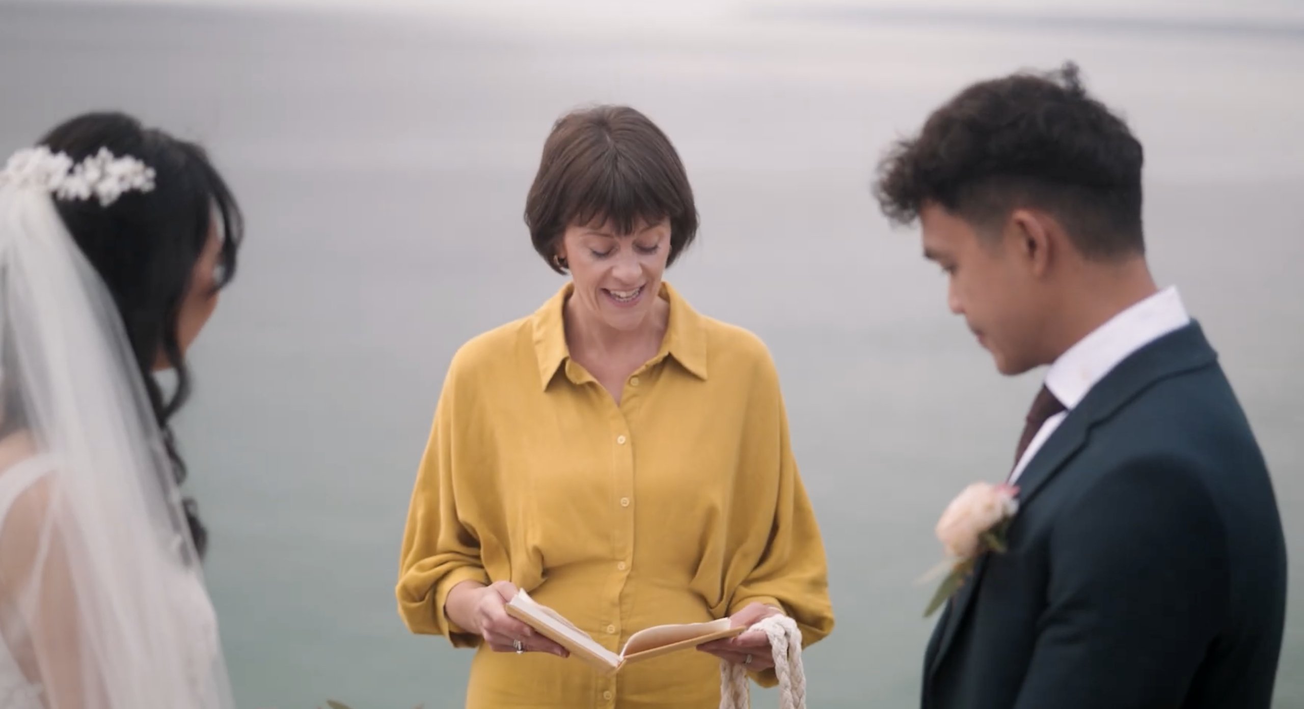 elopement ceremony on cliffs
